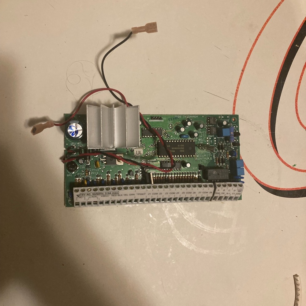 DSC PC5010 main control board